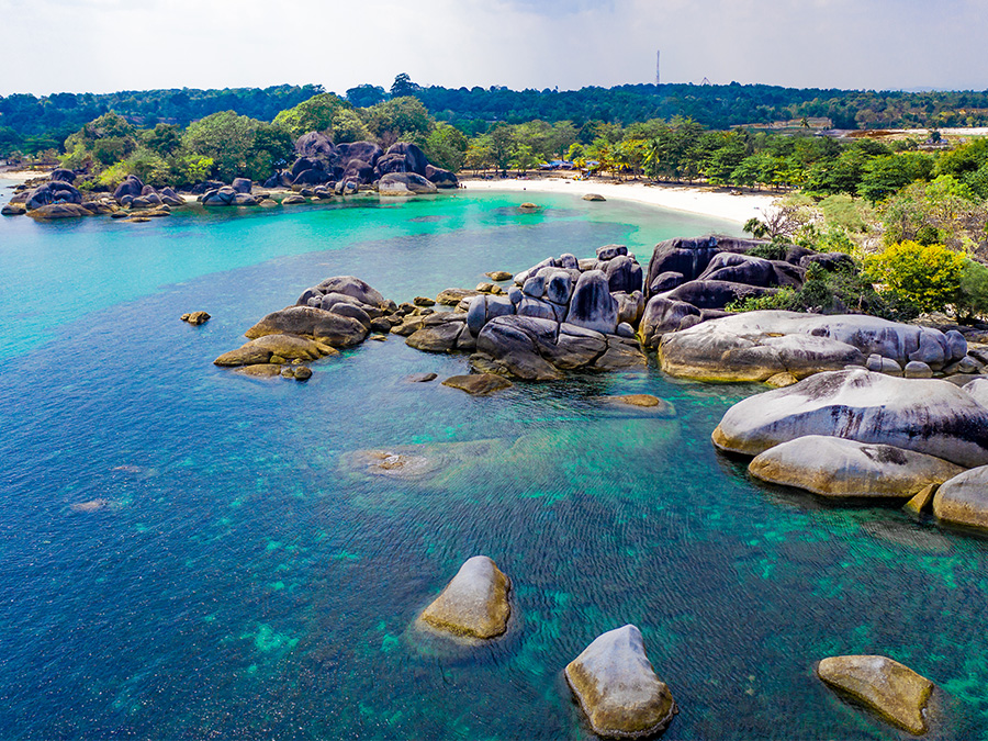 Pantai Tanjung Tinggi, destinasi pantai bangka belitung