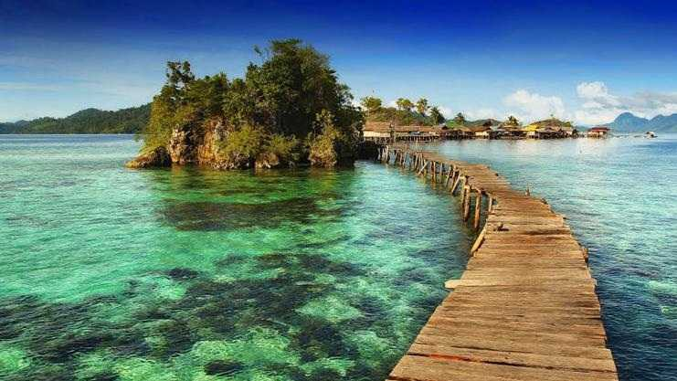 destinasi pantai di sulawesi tengah