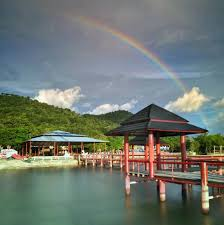 destinasi pantai di kalimantan barat tanjung bajau