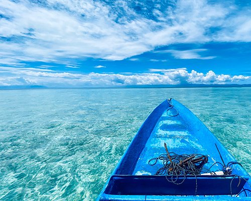 Wisata pantai Maluku