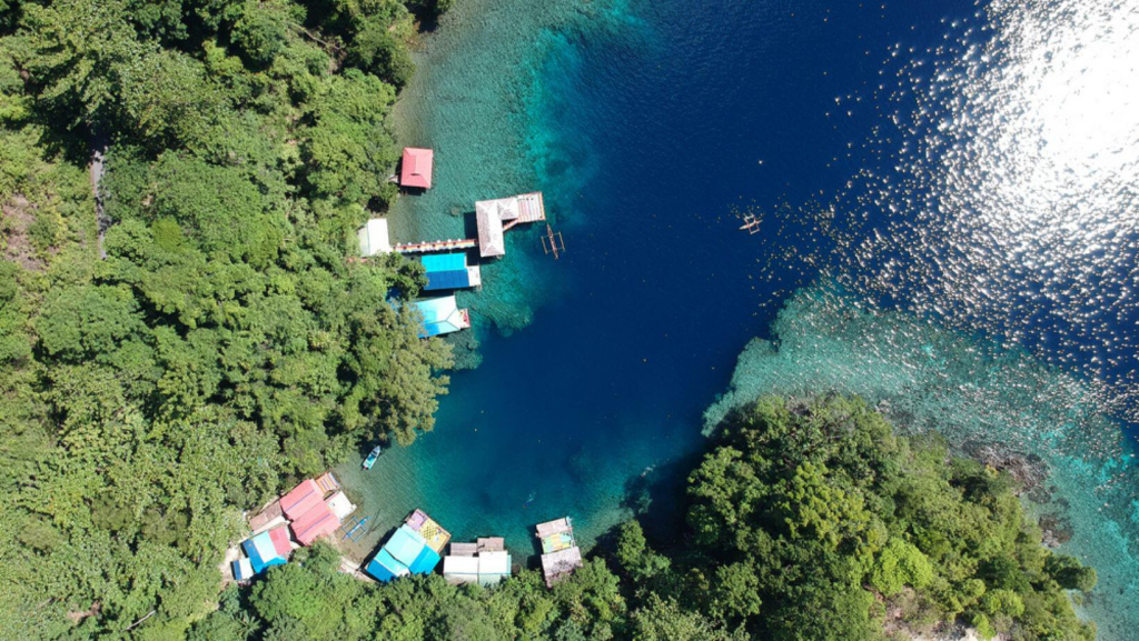 Keindahan Pantai Di Ambon