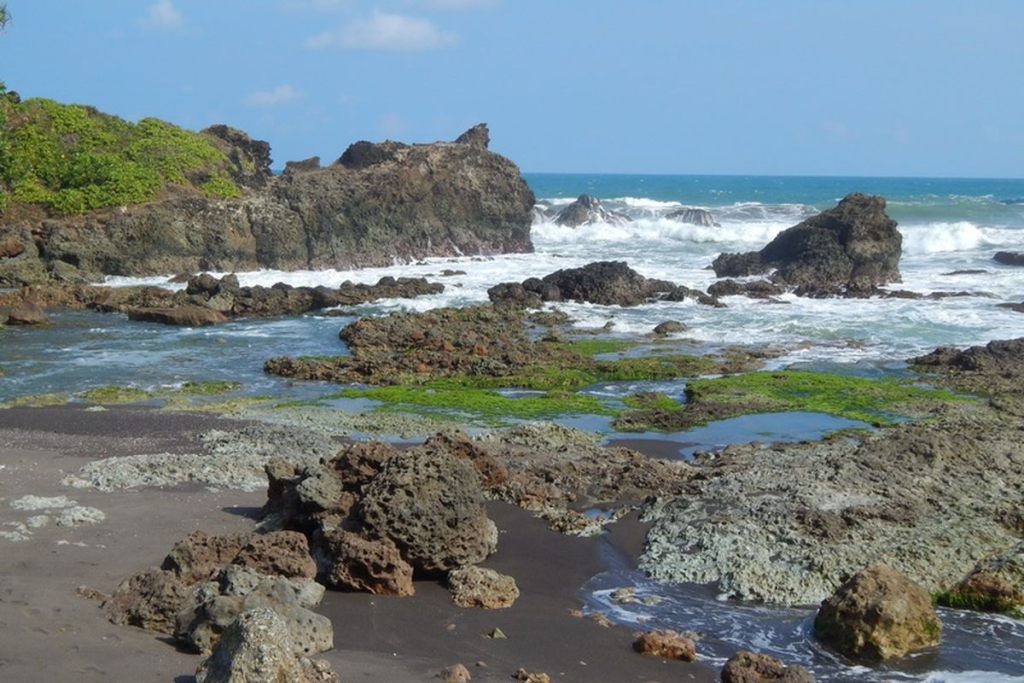 Pantai Jawa Barat