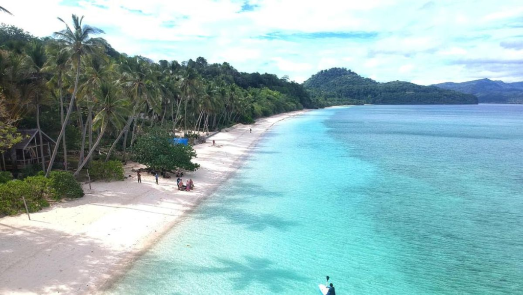 Pantai Di Sulawesi Selatan