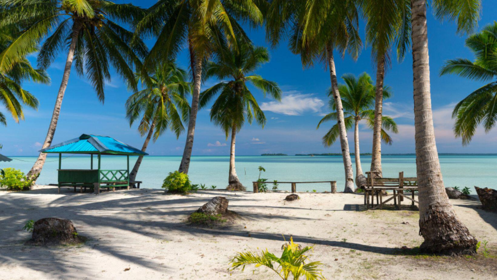 Pantai Maluku