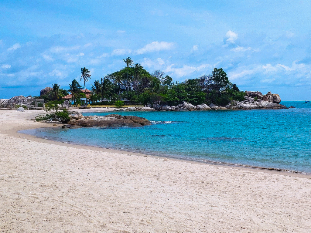 Destinasi Pantai Bangka Belintung