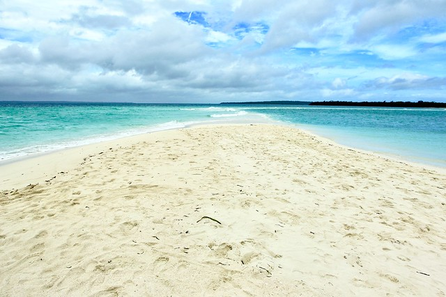 Pantai Ngurtafur Papua Barat