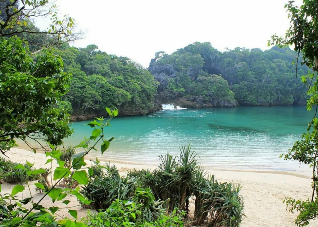 Pantai Segara Surabaya